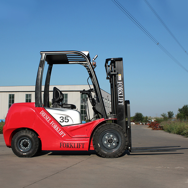 Compact electric forklift