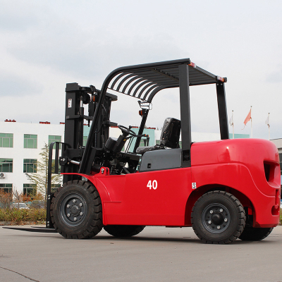 Electric reach forklift