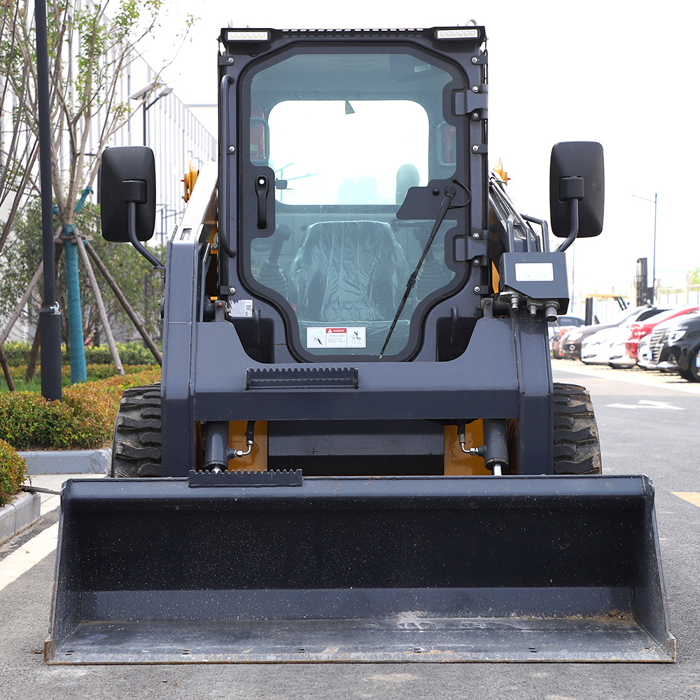 Compact Skid Steer Loader