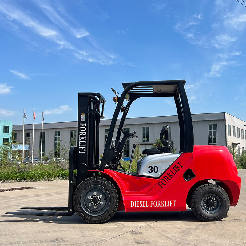 Electric sit down forklift