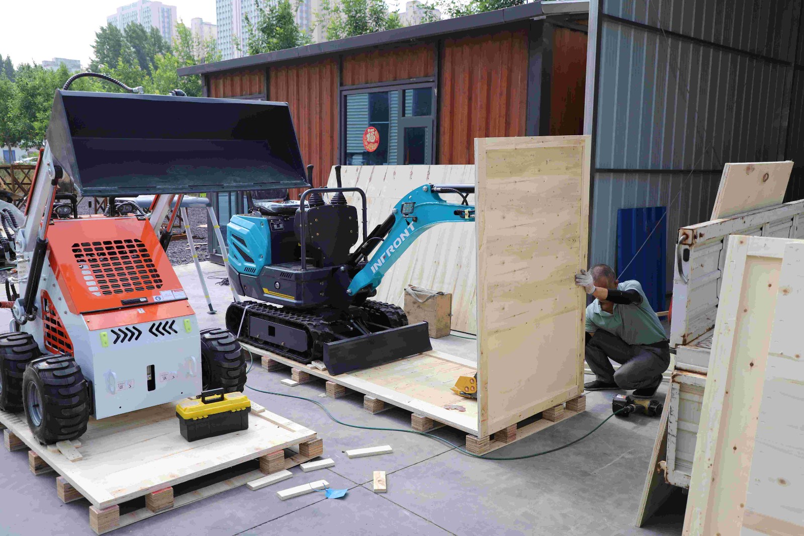 184 Units Mini Excavators Successfully Shipped
