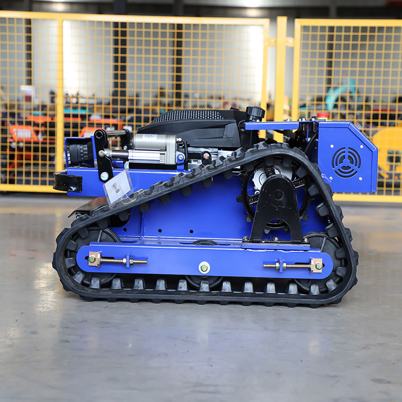 The new RC550S lawn mower is designed specifically for slopes and uneven terrain. The new RC550S lawn mower is designed specifically for slopes and uneven terrain.
