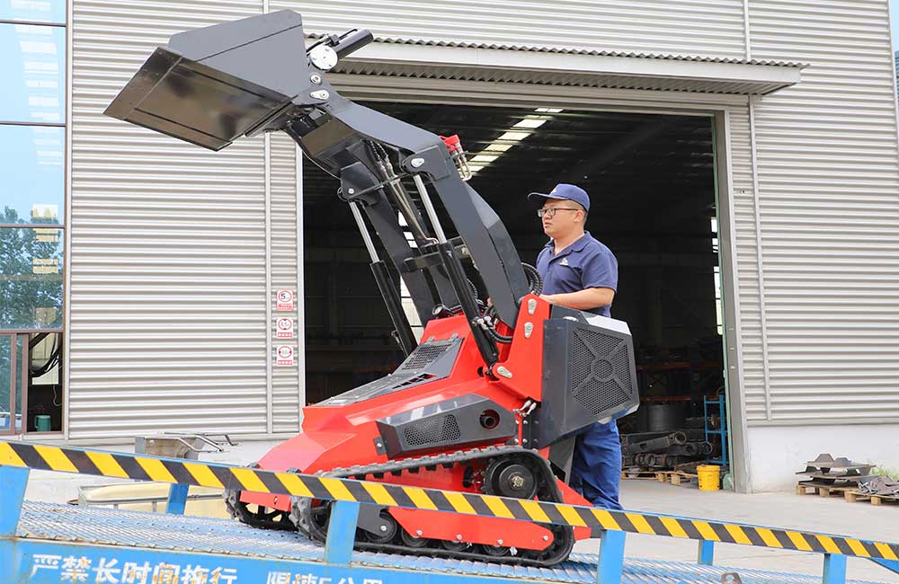 Masenter Launches YF480 Compact Tracked Skid Steer Loader for Narrow-Space Jobs Masenter Launches YF480 Compact Tracked Skid Steer Loader for Narrow-Space Jobs